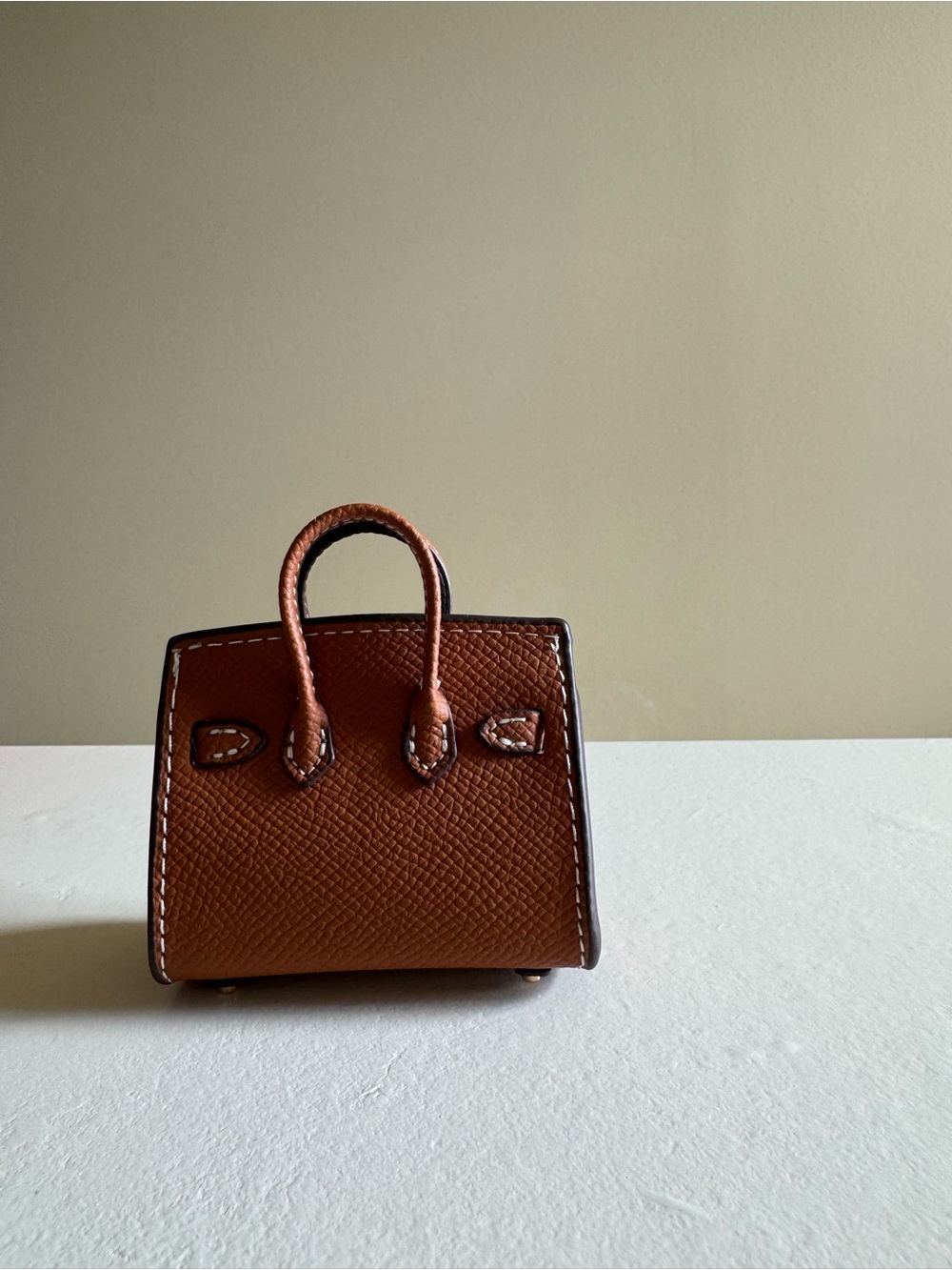 Brown purse charm - Picture 4 of 6